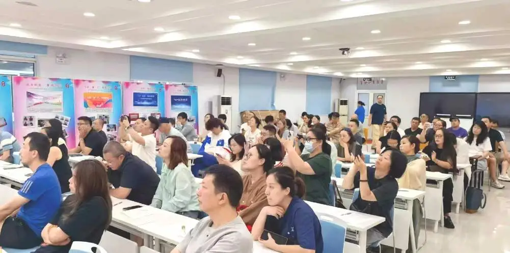 打开亲子沟通“难痛结”，“普小心·护航成长计划”来石泉啦