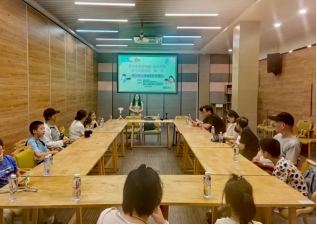 “青苗润心” 进社区，甘泉路街道解锁青春期亲子沟通密码